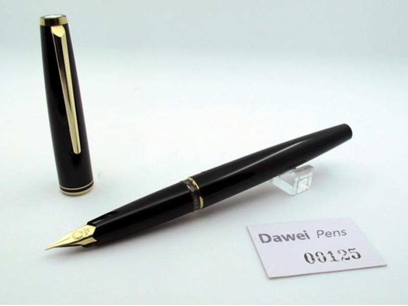 万宝龙 Montblanc 黑色 西德 钢笔