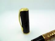 百利金 Pelikan 文字的演变 F